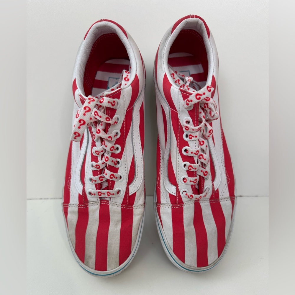Vans Old Skool Where's Waldo?  'International Stripes size 10.5 men/12.0 women